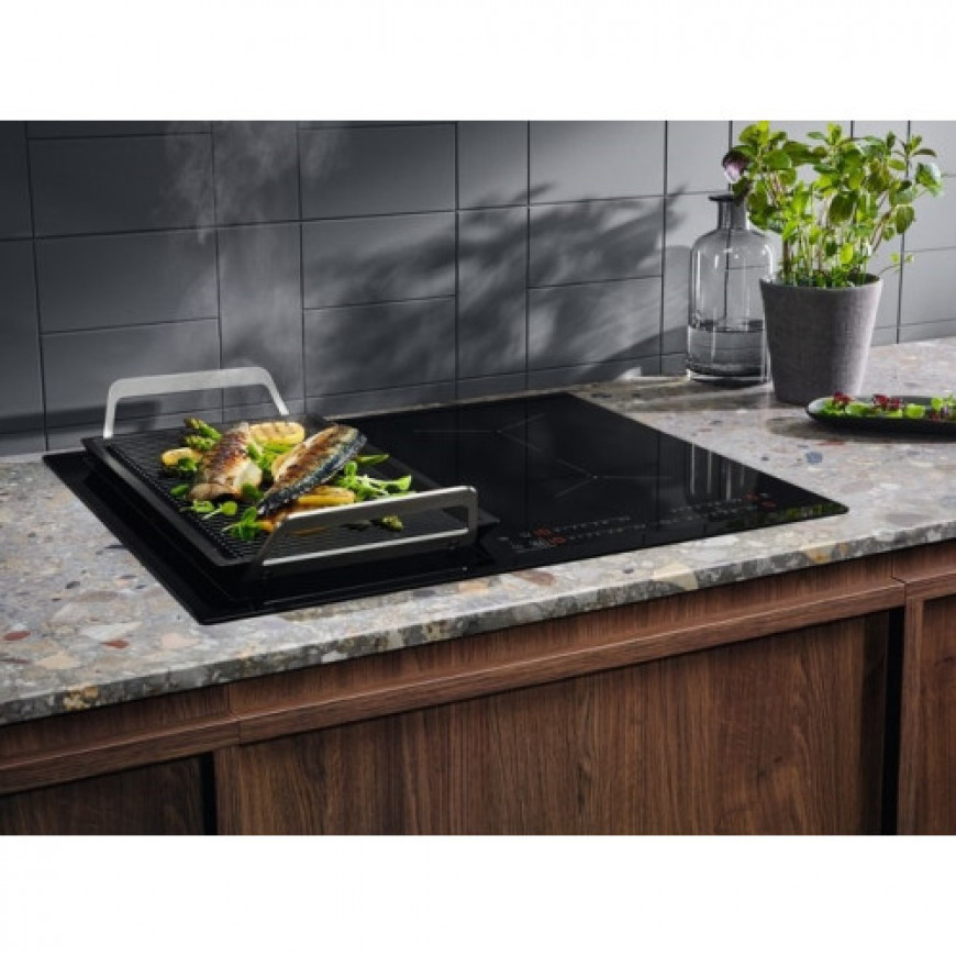 Electrolux Варильна поверхня індукційна IPE6455KF